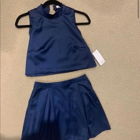 TOBI blue satin set - Picture 2 of 2